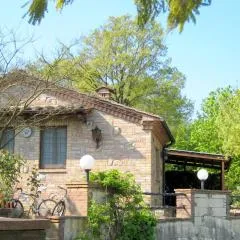 Cottage in Chiusdino near Siena countryside