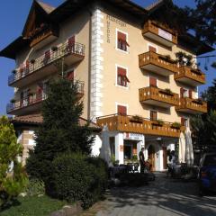 Albergo GARNI' AURORA