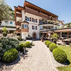 Boutique Hotel Zum Rosenbaum