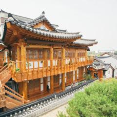 歸亞拉昂韓屋旅館