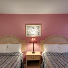 6267 Persepolis Inn