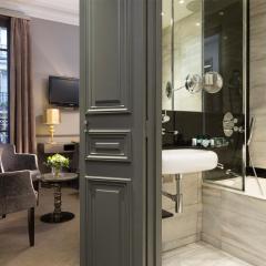 Hotel Lumen Paris Louvre