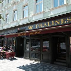 Lesser Town Pawlansky Apartments