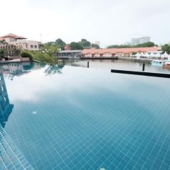 ラグジュアリー オン マラッカ リバー（Luxury on Melaka River）