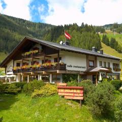 Schi- und Wanderhotel Berghof