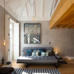 Gold & Grey Loft Almada