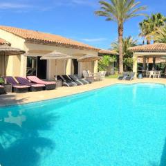 Luxueuse Villa Récente à Saint Raphaël de Plain Pied