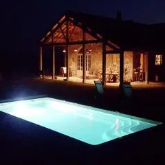 Mansion in Fargues with Pool and Garden