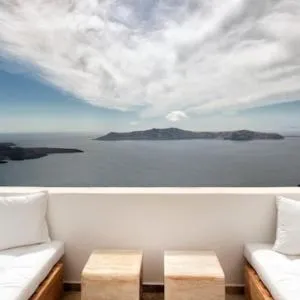 Allure Suites