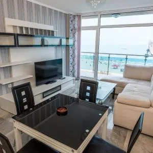 Deluxe Apartments Gallery 2
