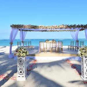 Diani Reef Beach Resort & Spa