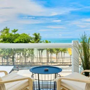LUXURIOUS APARTMENT at VILLA NAVIN, 30's JOMTIEN BEACH