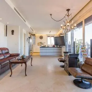 Jaffa Family Penthouse, sea front , 3BR, 2BA,