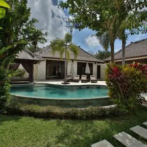 Mahagiri Villas & Spa Dreamland