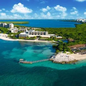NIZUC Resort & Spa