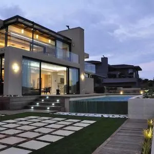 Luxe Life House