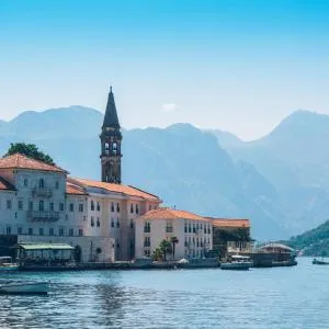 Heritage Grand Perast