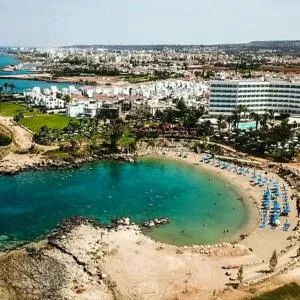 Crystal Springs Beach Hotel