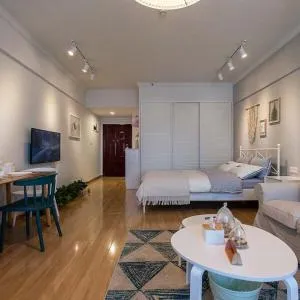 Wuhan Wuchang·Wuchang Railway Station· Locals Apartment 00114720