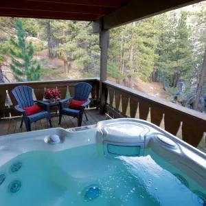 Mountain Cabin with Hot Tub and Sauna