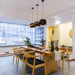 Chongqing Nanan·Nanbin Road· Locals Apartment 00136250