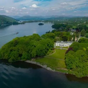 Storrs Hall Hotel