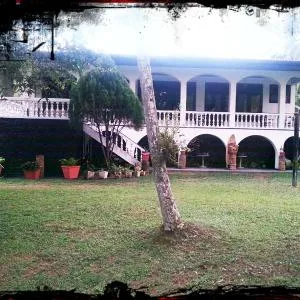 Sanka Villa