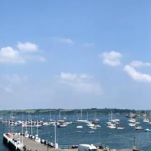 Large central Falmouth apartment with views and parking Top rated