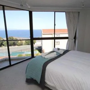 Jenmilla Plett Apartment
