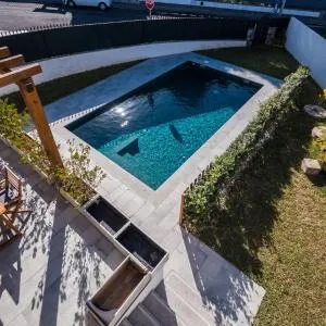 BeGuest Sun & Pool House