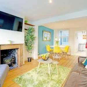 Sunny Cottage - By My Getaways - Free parking