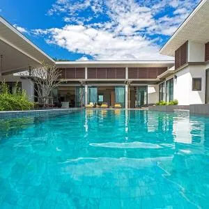 CASABAY Luxury Pool Villas by STAY