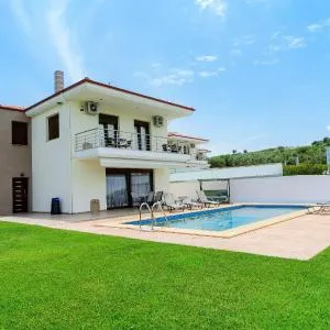 Villas Hanioti