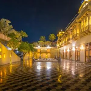 Radisson Blu Udaipur Palace Resort & Spa