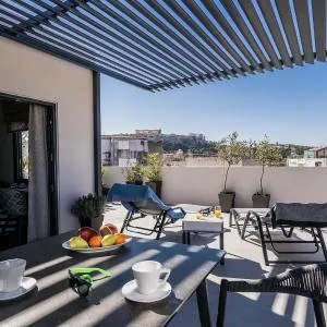 Urban Nest - Suites & Apartments