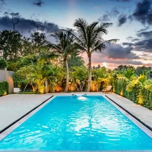 Luxury 5 Bedroom Private Pool Villa (Riverfront)