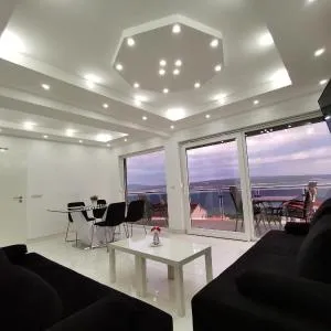 Apartments Blazevic, saltwater pool&jacuzzi