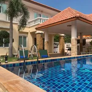 Yoch Pool Villa