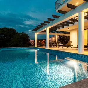 Luxury Villa Rivabel