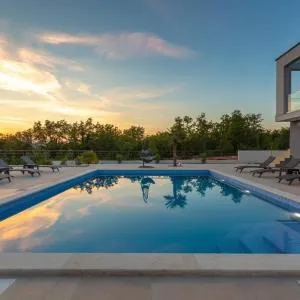Luxury Villa Quadra