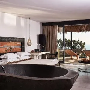 Myconian Utopia Relais & Chateaux