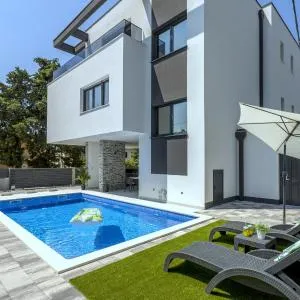 VILLA EMA KASTELA with private heated pool