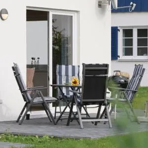 Two-Bedroom Holiday Home in Altefahr/Rugen