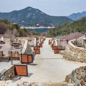 JK Shim Hotel & Resort