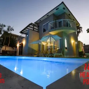 בריכה מחוממת Villa Or - Heated Pool וילה אור