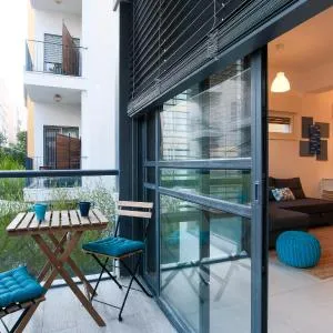 Trendy with balcony on Sheinkin by FeelHome