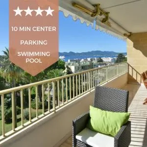 10 minutes on foot from the city center! Sea view Secured property