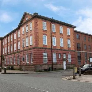 Chester railway station luxury apartment