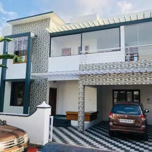 Stanly's Luxury Orchid Villa