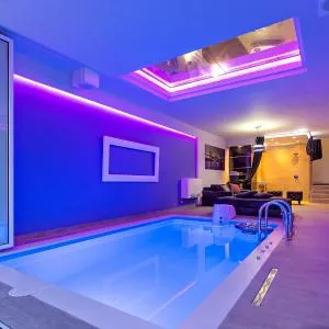 #1 Luxury Villa with Pool, Gameroom, Spa, Zen Yard
